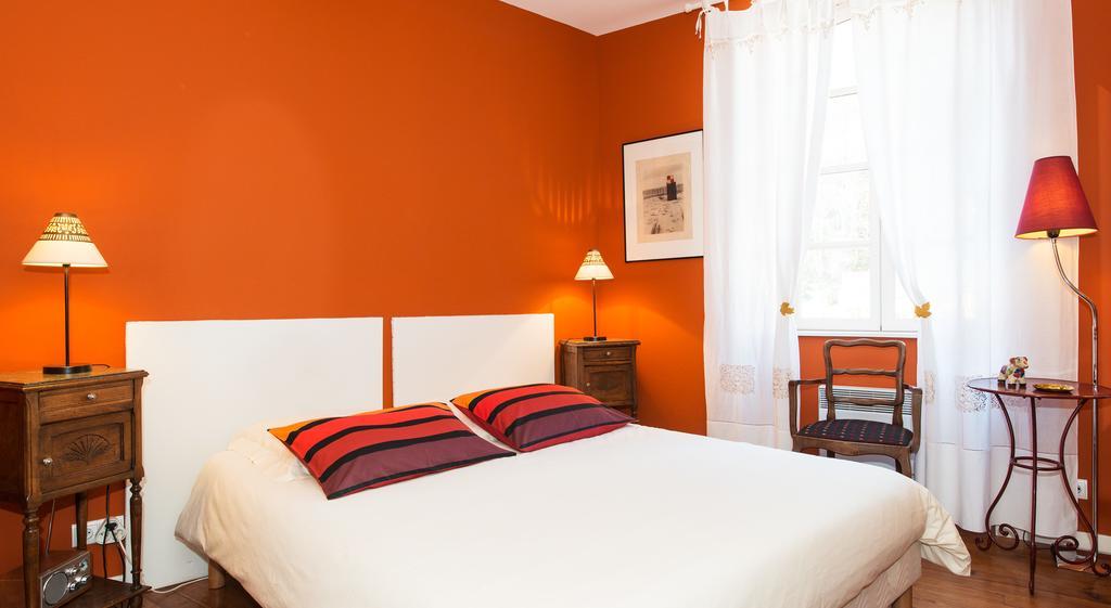 バニエール・ド・ビゴール Les Petites Vosges Bed & Breakfast 部屋 写真